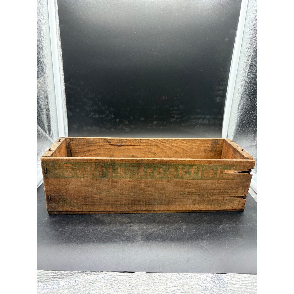 Vintage Swift & Company Brookfield Cheese Crate Wooden Advertising Box Chicago